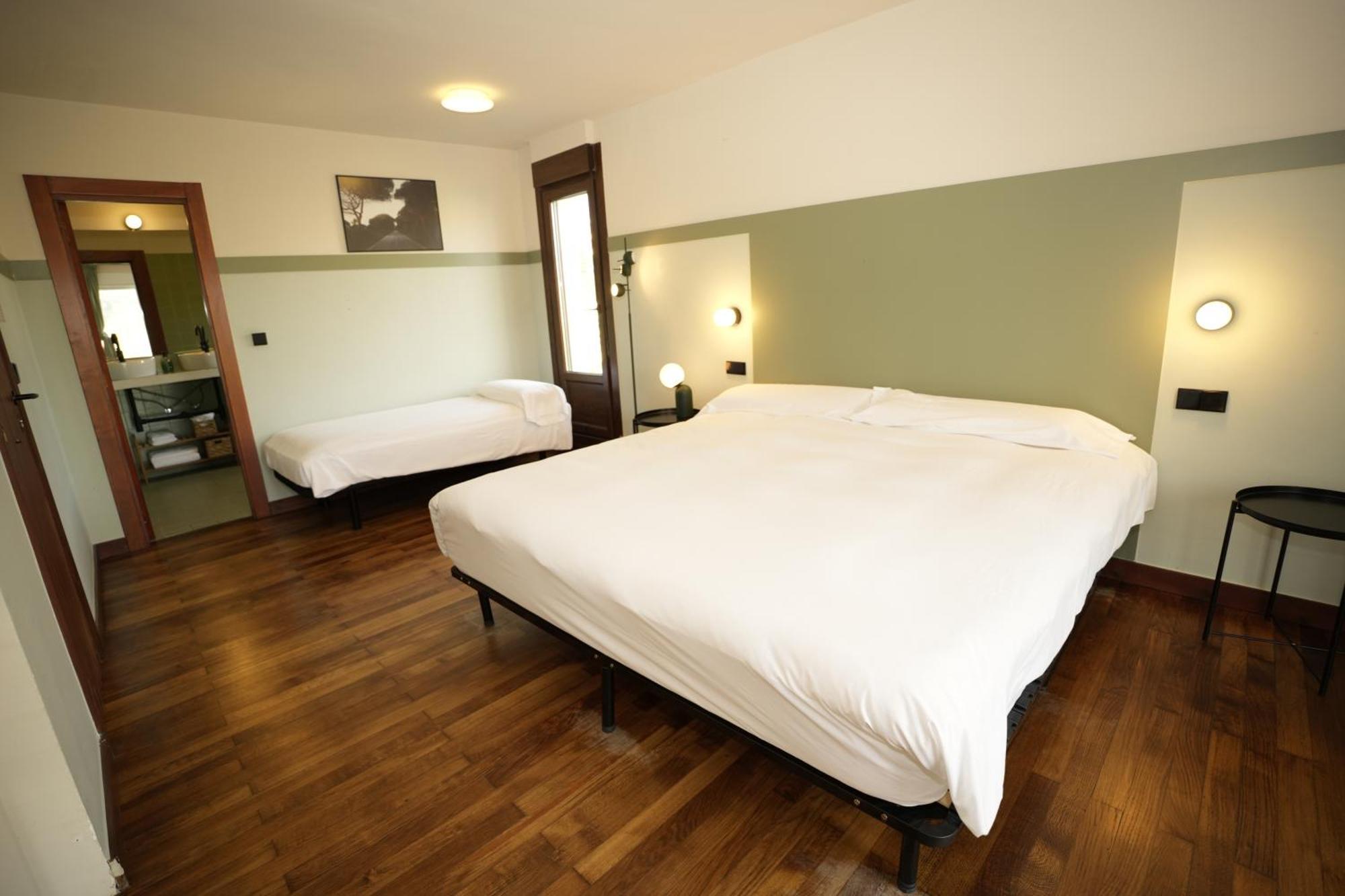 Keyser Rooms โซเปลานา ภายนอก รูปภาพ